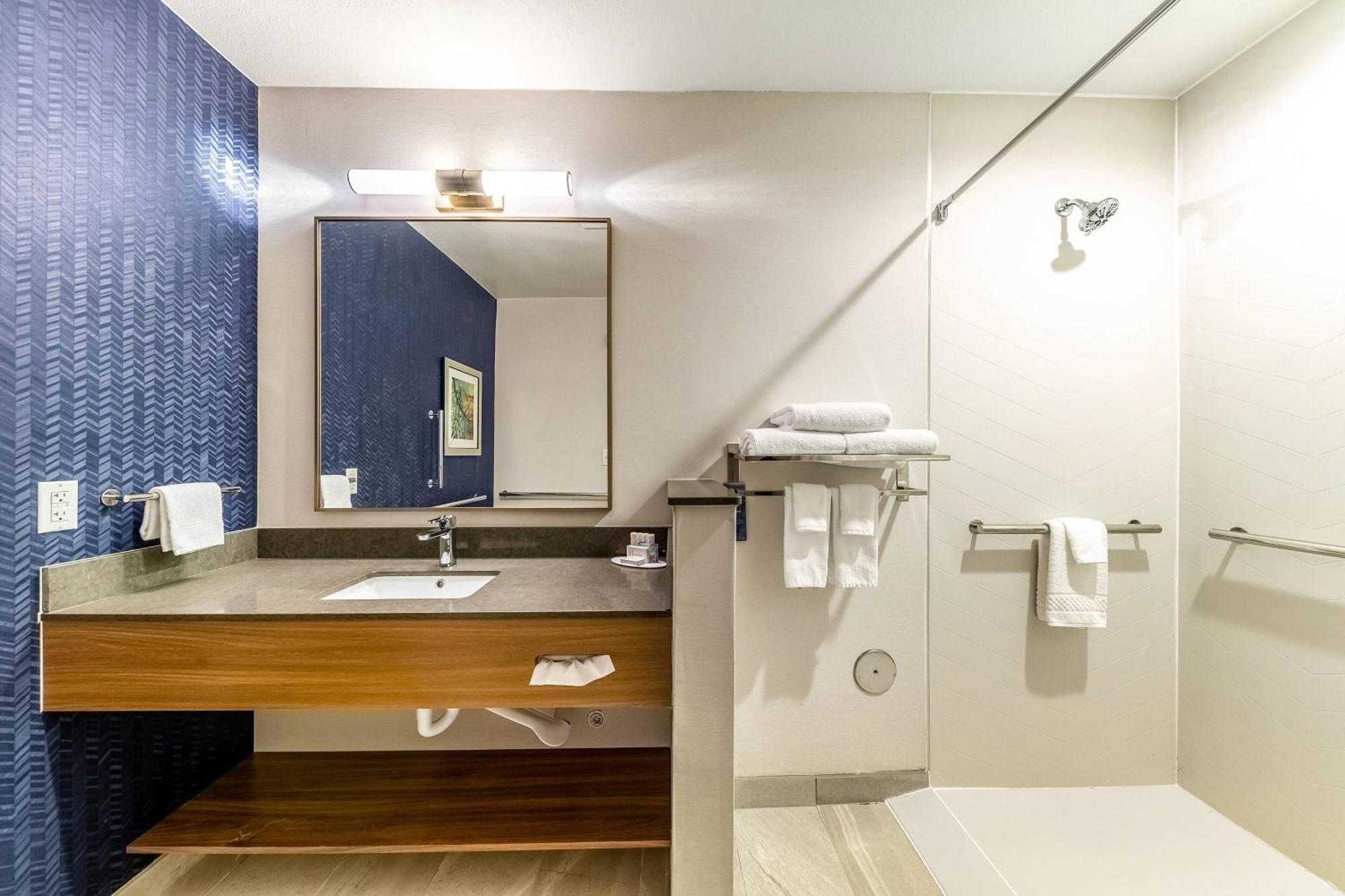 Fairfield Inn & Suites By Marriott Gainesville I-35 מראה חיצוני תמונה