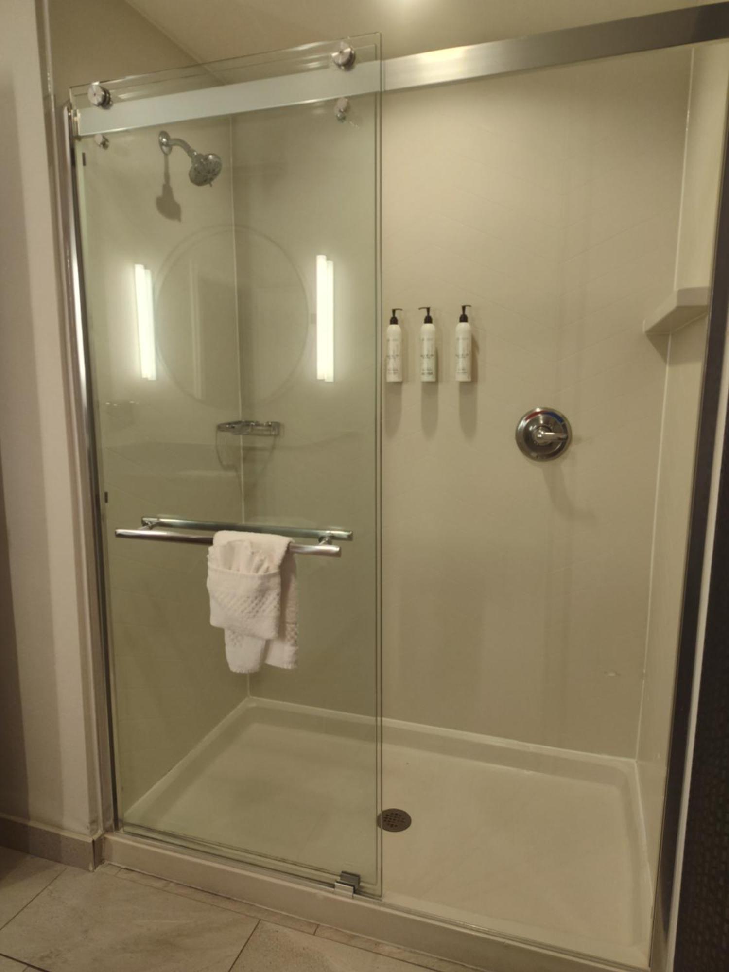 Fairfield Inn & Suites By Marriott Gainesville I-35 מראה חיצוני תמונה